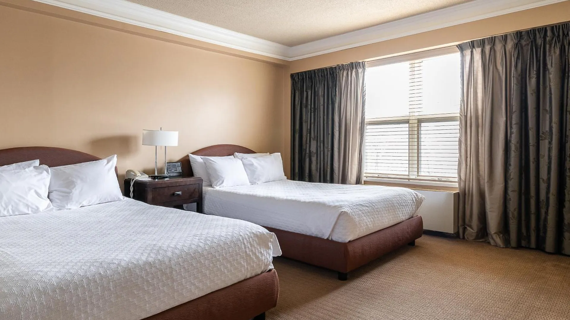 Hotel Le Bonne Entente Quebec City